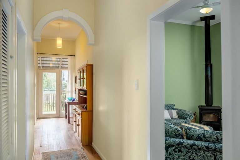 Photo of property in 43 Waite Street, Featherston, 5710