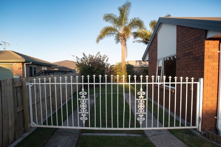 Photo of property in 37 Luculia Drive, Mount Maunganui, 3116