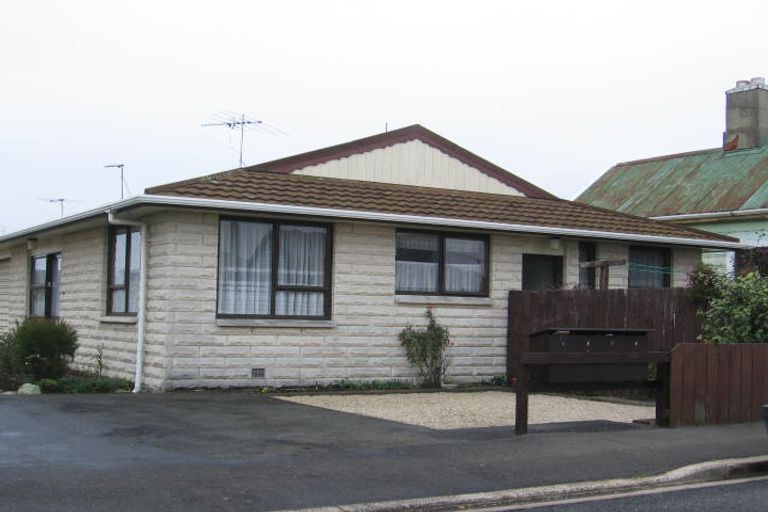 Photo of property in 71 Wesley Street, South Dunedin, Dunedin, 9012