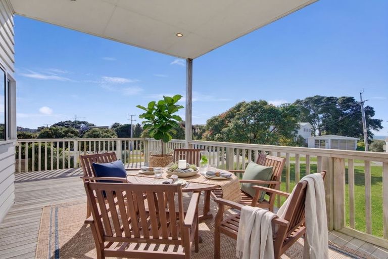 Photo of property in 12 Devon Street, Mangawhai Heads, Mangawhai, 0505