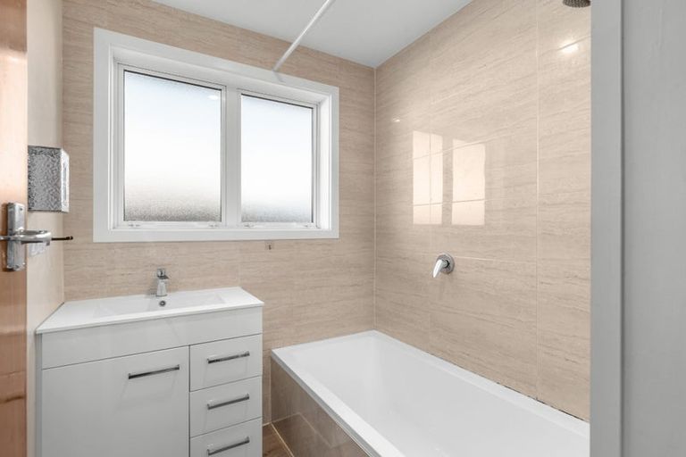 Photo of property in 69 English Street, Sockburn, Christchurch, 8042