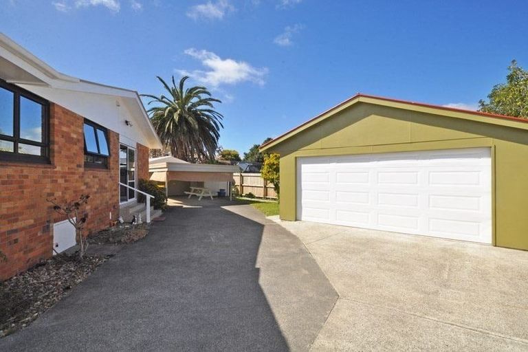 Photo of property in 9 Thames Place, Pukekohe, 2120