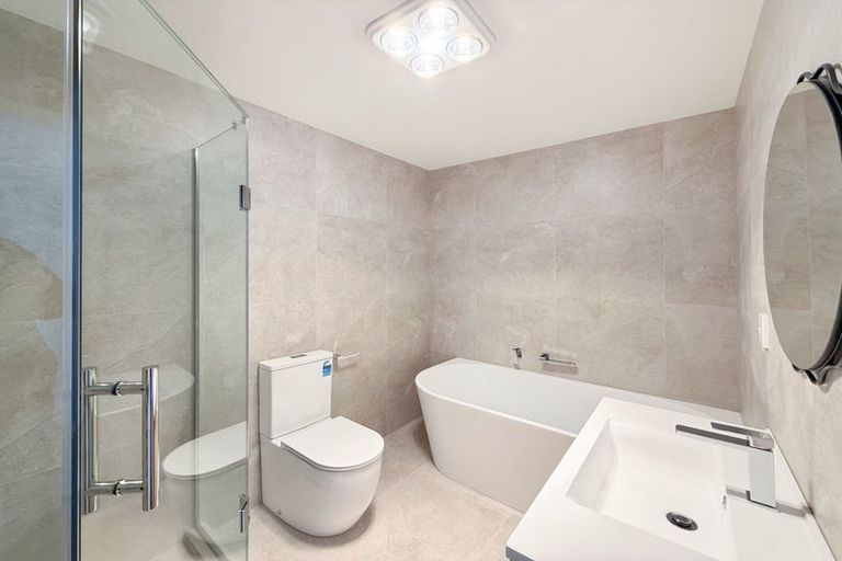 Photo of property in 6/7 Peverill Crescent, Papatoetoe, Auckland, 2025