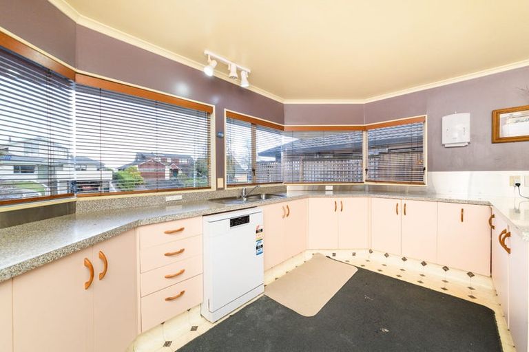 Photo of property in 87 Pacific Drive, Fitzherbert, Palmerston North, 4410