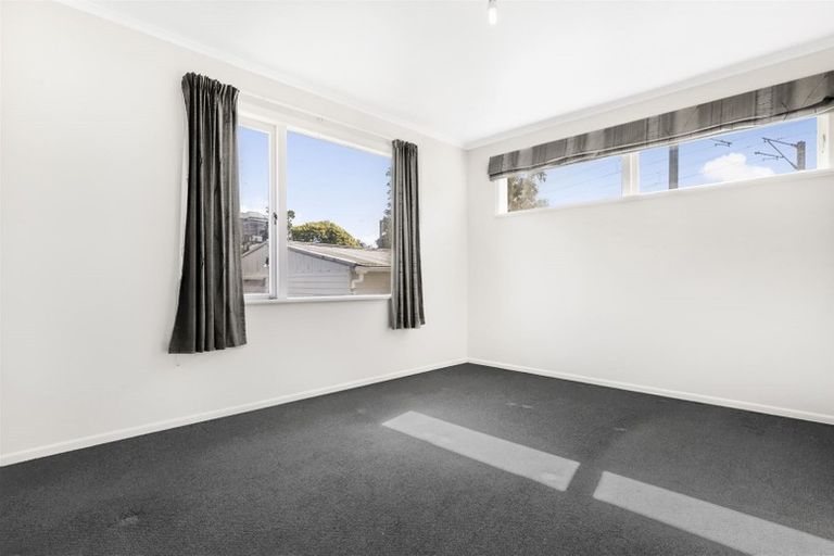 Photo of property in 116 St Georges Road, Avondale, Auckland, 0600