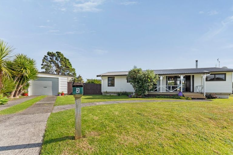 Photo of property in 2 Desmond Place, Bell Block, New Plymouth, 4312