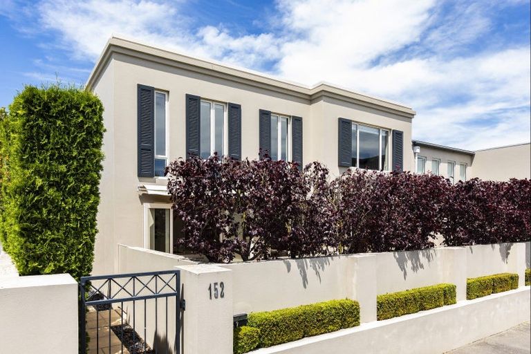 Photo of property in 152 Merivale Lane, Merivale, Christchurch, 8014