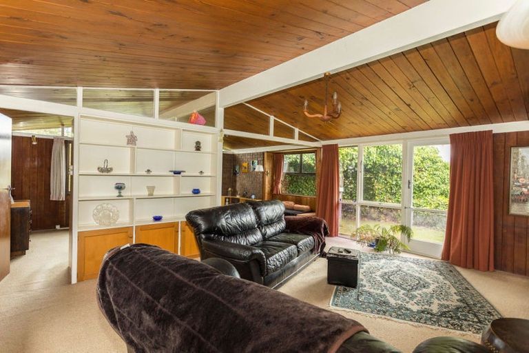 Photo of property in 28 Cadman Street, Dannevirke, 4930