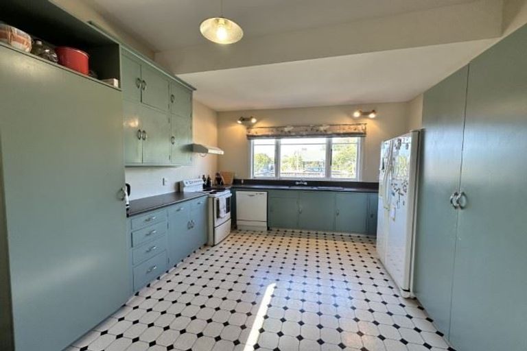 Photo of property in 18a Leeston And Lake Road, Leeston, 7632