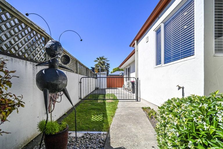 Photo of property in 408 King Street South, Hastings, 4122