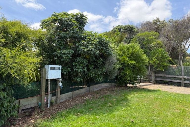 Photo of property in 144a Paetawa Road, Peka Peka, Waikanae, 5391