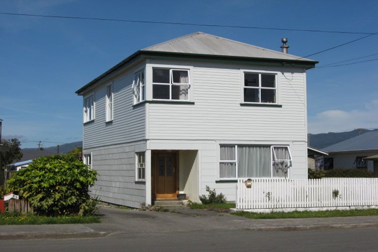 Photo of property in 79 Russell Street, Westport, 7825