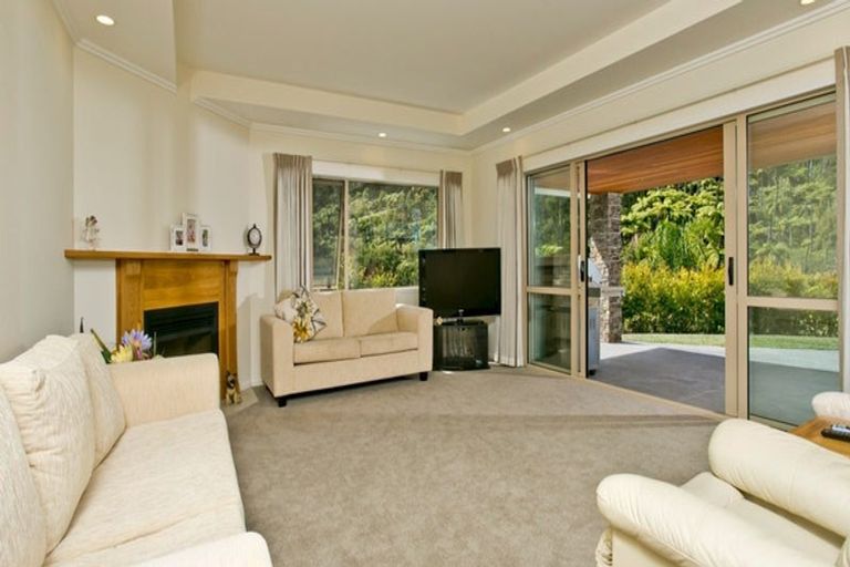 Photo of property in 12 Stevensons Crescent, Albany Heights, Albany, 0793