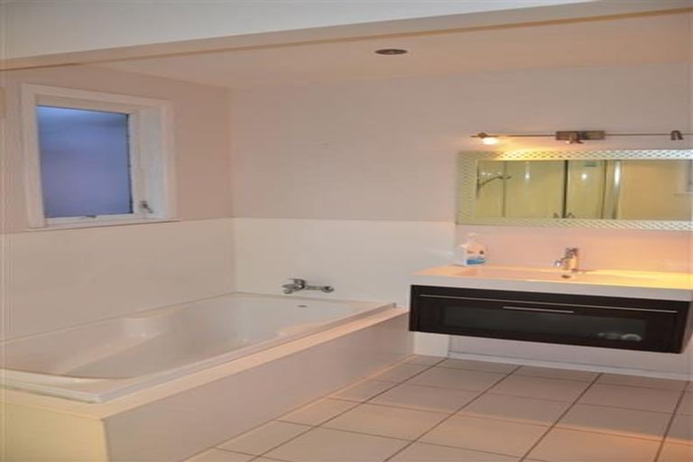 Photo of property in 29 Tarawera Road, Johnsonville, Wellington, 6037