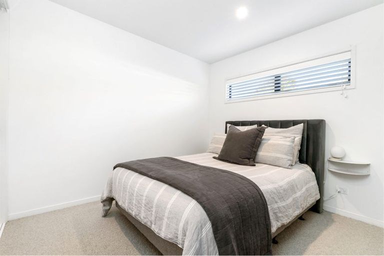 Photo of property in 10a Memorial Avenue, Ilam, Christchurch, 8053
