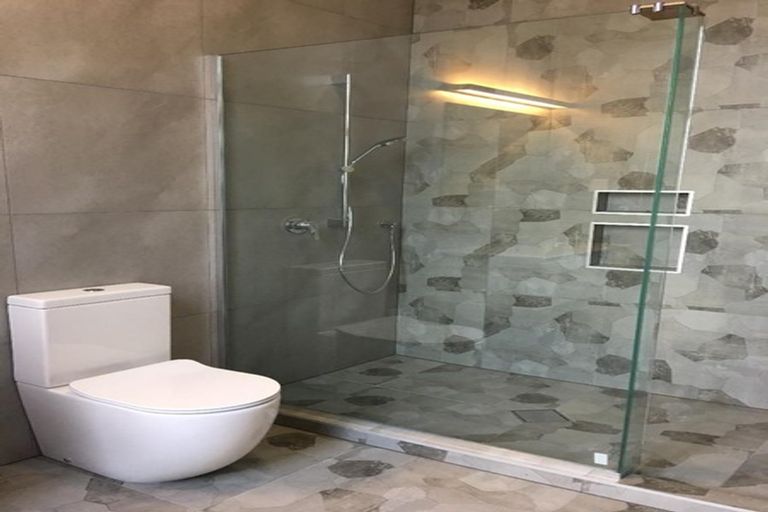 Photo of property in 36a Onepoto Road, Hauraki, Auckland, 0622