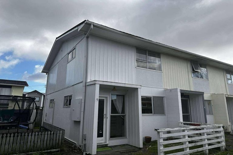 Photo of property in 5/100 Martin Street, Wallaceville, Upper Hutt, 5018