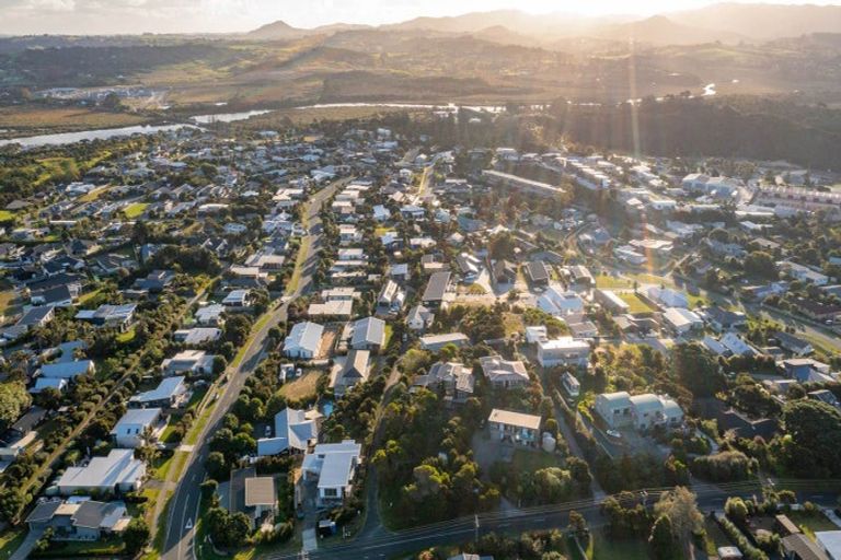 Photo of property in 36 Moir Point Road, Mangawhai Heads, Mangawhai, 0505