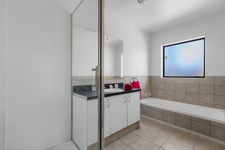 Photo of property in 4b Claridge Place, Mount Maunganui, 3116