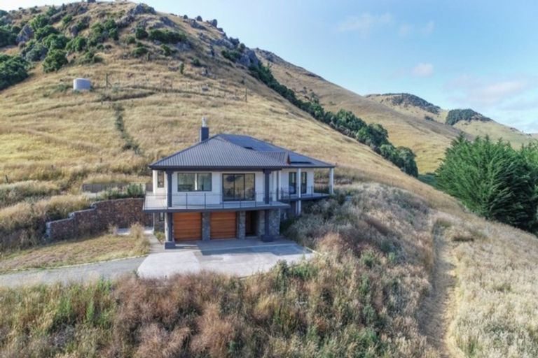 Photo of property in 4840 Christchurch Akaroa Road, Little River, 7591
