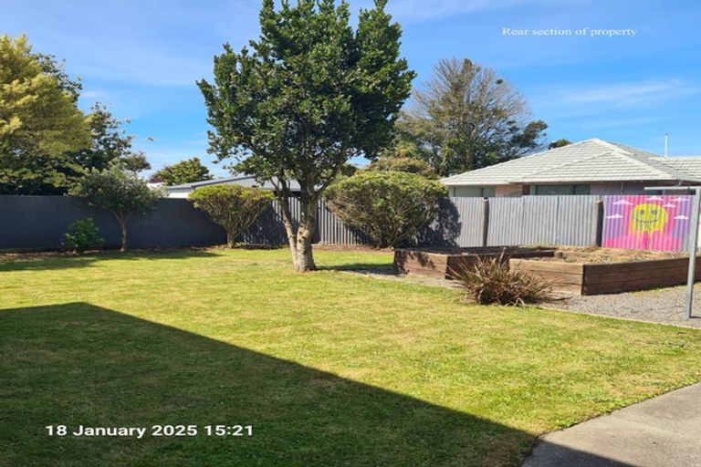 Photo of property in 8 Everest Street, Burnside, Christchurch, 8053