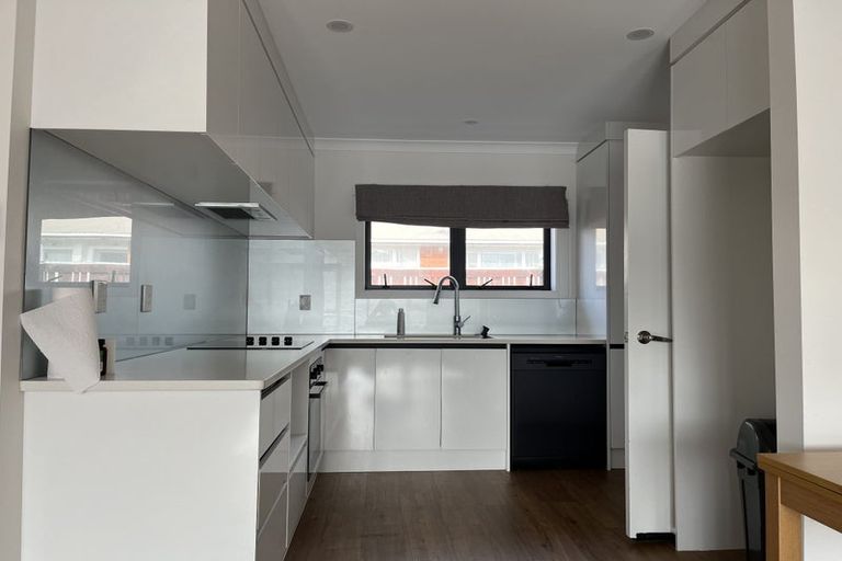 Photo of property in 3/73 Moana Avenue, One Tree Hill, Auckland, 1061