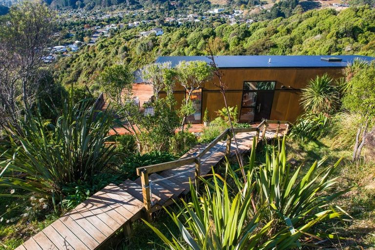 Photo of property in 91 Panorama Drive, Paraparaumu, 5032