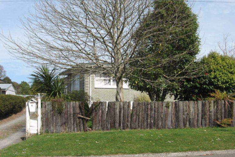 Photo of property in 4 Lasenby Street, Fordlands, Rotorua, 3015