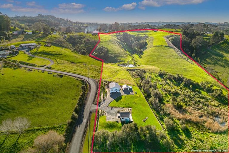 Photo of property in 118 Annett Road, Waimauku, Kumeu, 0891