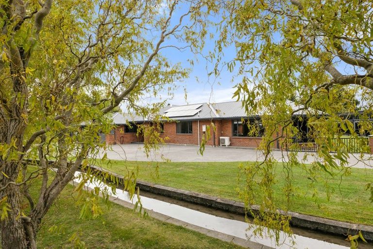 Photo of property in 29 Waterbridge Way, Rolleston, 7614