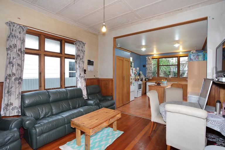 Photo of property in 539 Ferguson Street, Palmerston North, 4410