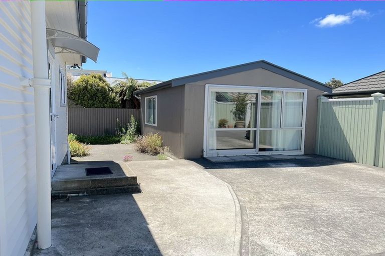 Photo of property in 87 Halswell Road, Hillmorton, Christchurch, 8025