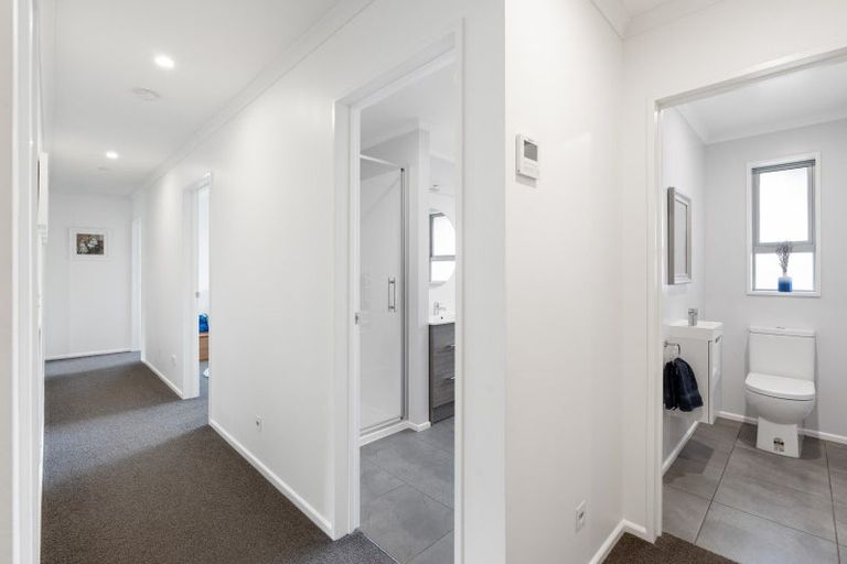 Photo of property in 35 Irwin Logan Drive, Mosgiel, 9024