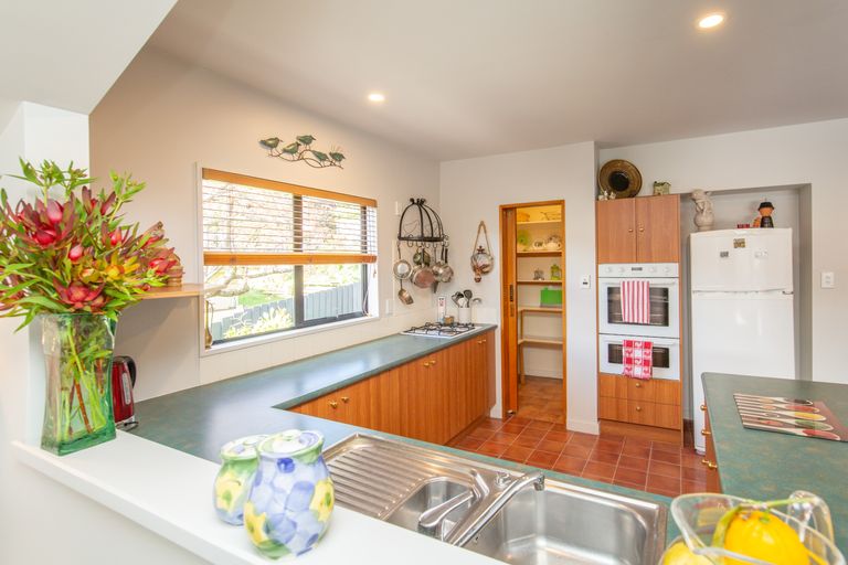 Photo of property in 13 Penlington Place, Akaroa, 7520