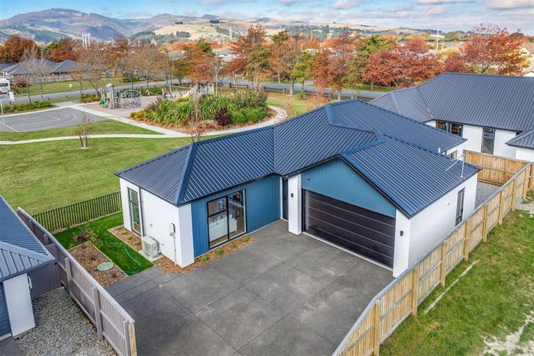 Photo of property in 8 Kearns Drive, Halswell, Christchurch, 8025