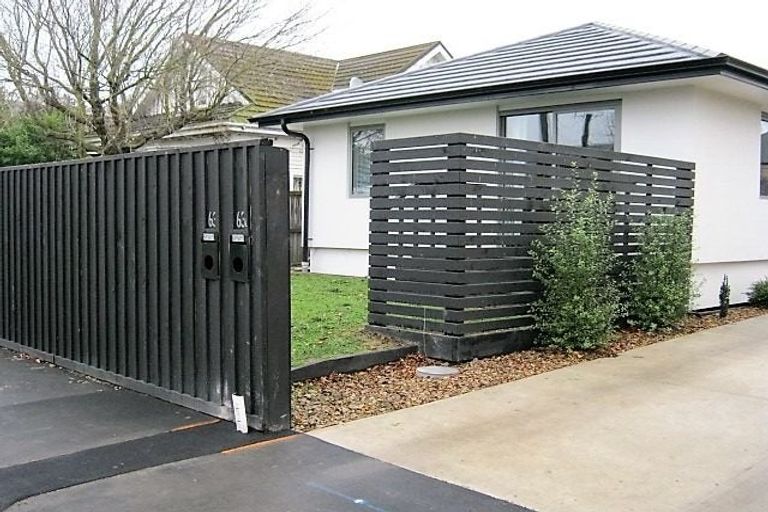 Photo of property in 63 Bishop Street, St Albans, Christchurch, 8014