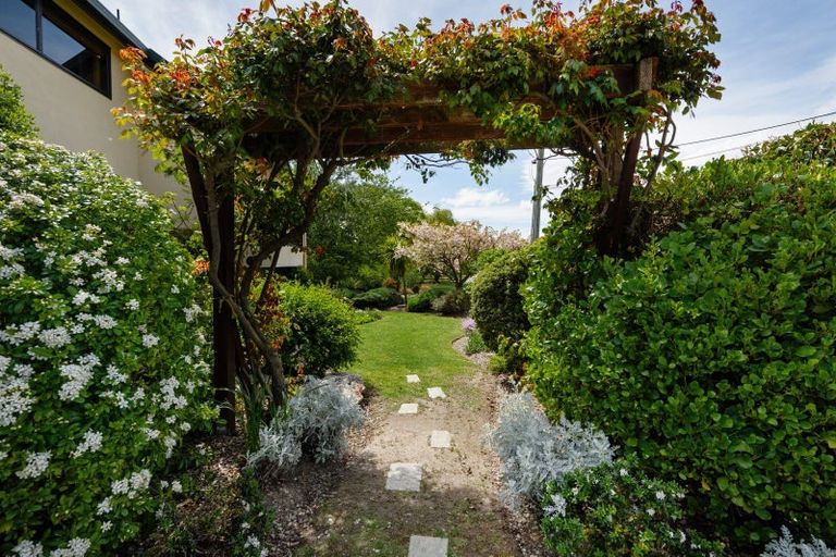 Photo of property in 43 Aronui Road, Bridge Hill, Alexandra, 9320