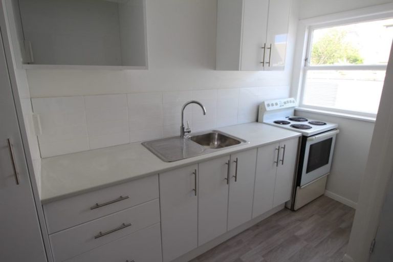 Photo of property in 11-11a Pascal Street, Palmerston North, 4410