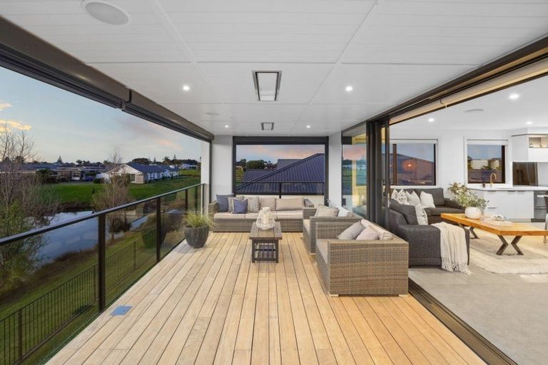 Photo of property in 23 Forstera Way, Papamoa Beach, Papamoa, 3118