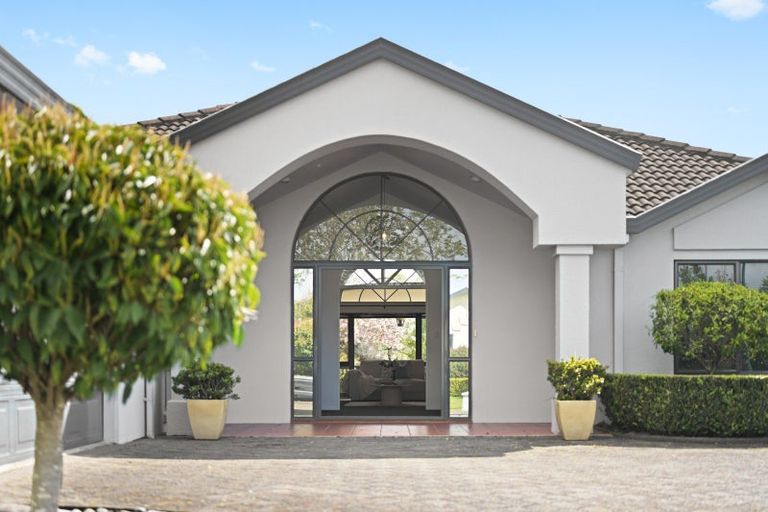 Photo of property in 19 Montrose Crescent, Huntington, Hamilton, 3210