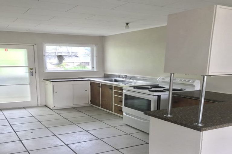 Photo of property in 3/9 Oxford Road, Manurewa, Auckland, 2102