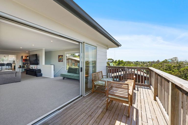 Photo of property in 54 Chorley Avenue, Massey, Auckland, 0614