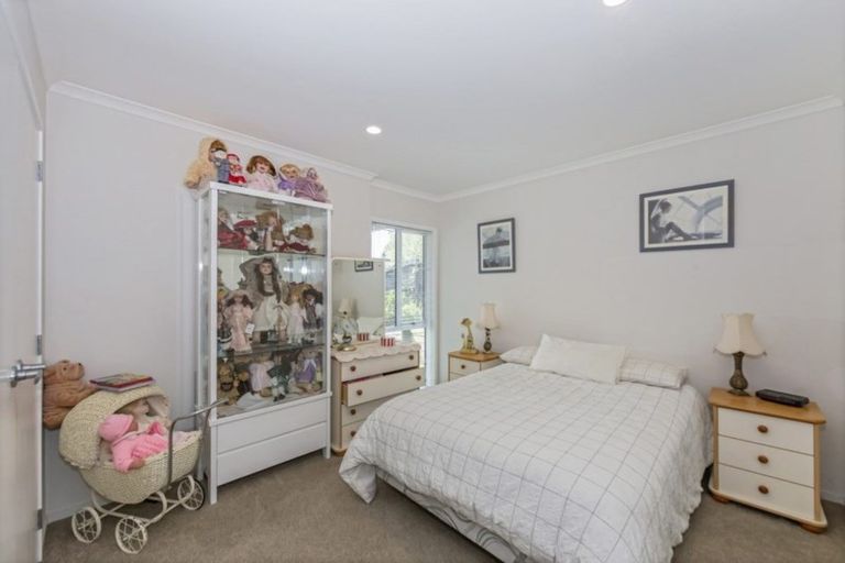 Photo of property in 7 Whares Court, Silverdale, 0932