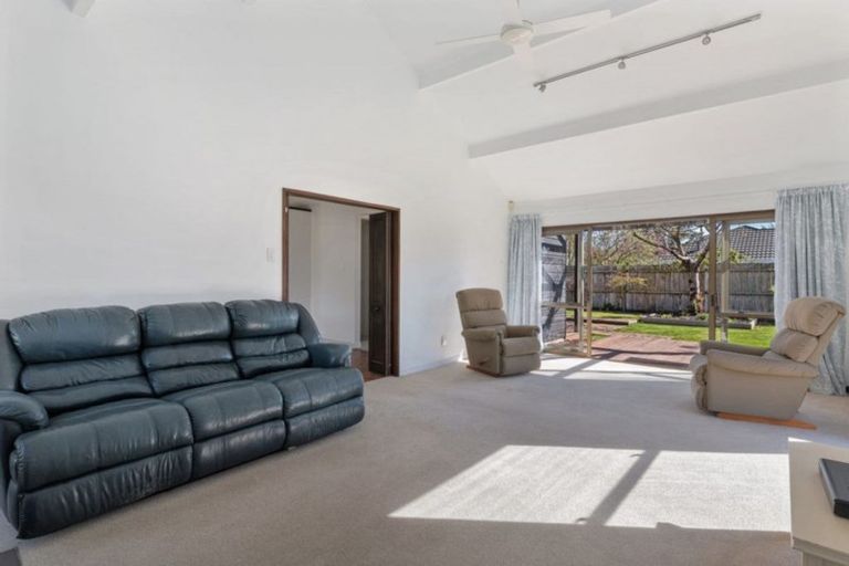 Photo of property in 114a East Belt, Lincoln, 7608