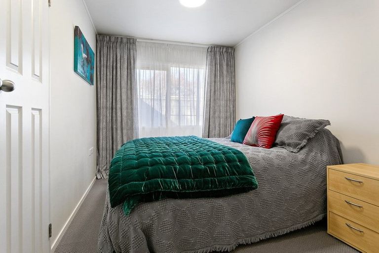 Photo of property in 82 Moore Street, Leamington, Cambridge, 3432