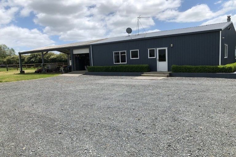 Photo of property in 695 Grasslands Drive, Cambridge, 3493