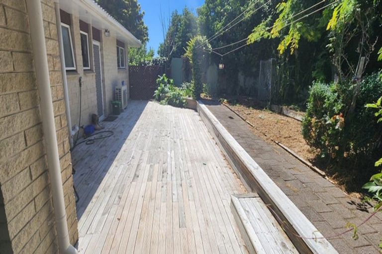 Photo of property in 9 Tiverton Crescent, Whalers Gate, New Plymouth, 4310