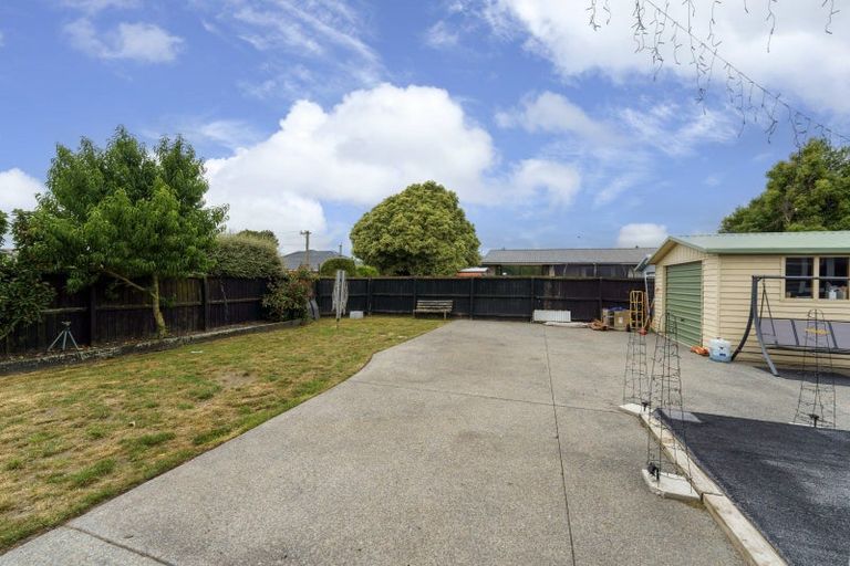 Photo of property in 16 Lincoln Road, Hillmorton, Christchurch, 8024