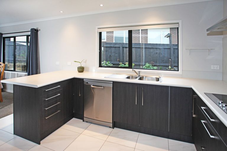 Photo of property in 24 Moira Drive, Tuakau, 2121