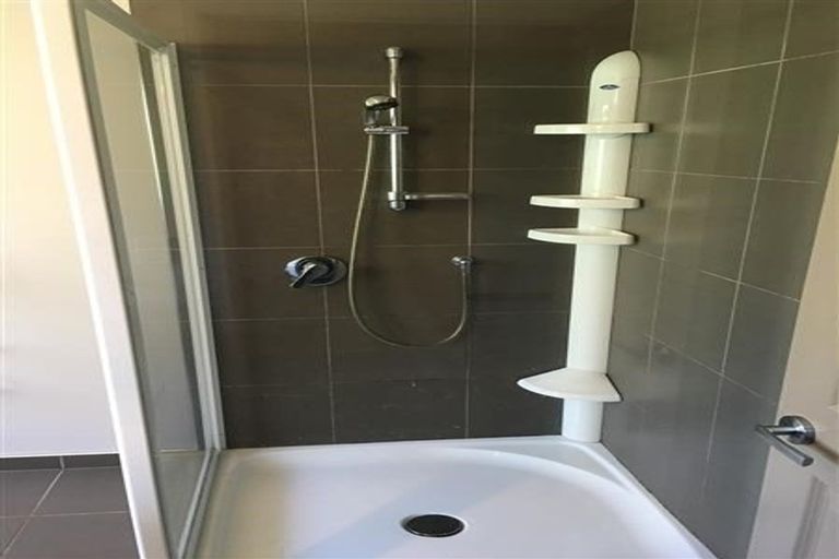 Photo of property in 39 Gandalf Crescent, Paraparaumu, 5032